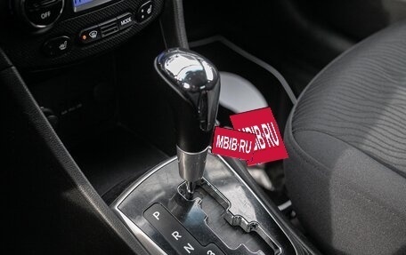 Hyundai Solaris II рестайлинг, 2011 год, 878 000 рублей, 11 фотография