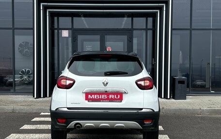 Renault Kaptur I рестайлинг, 2017 год, 1 258 000 рублей, 5 фотография