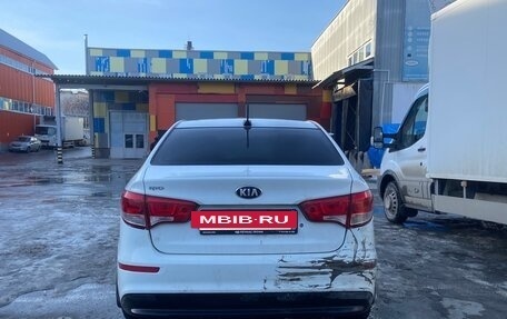 KIA Rio III рестайлинг, 2017 год, 900 000 рублей, 5 фотография