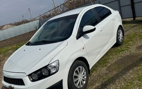 Chevrolet Aveo III, 2015 год, 820 000 рублей, 3 фотография