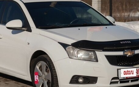 Chevrolet Cruze II, 2011 год, 650 000 рублей, 7 фотография