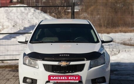 Chevrolet Cruze II, 2011 год, 650 000 рублей, 2 фотография