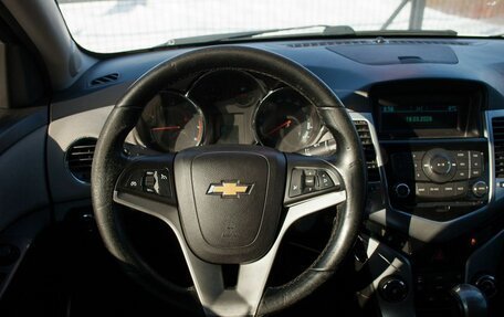 Chevrolet Cruze II, 2011 год, 650 000 рублей, 21 фотография