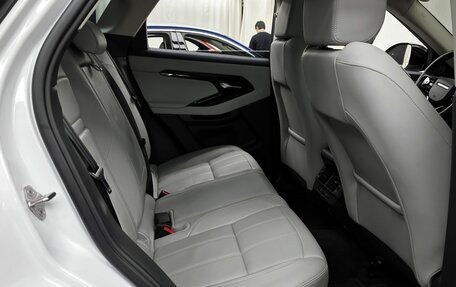 Land Rover Range Rover Evoque II, 2024 год, 5 640 000 рублей, 12 фотография