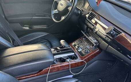 Audi A8, 2011 год, 1 400 000 рублей, 11 фотография