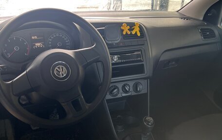 Volkswagen Polo VI (EU Market), 2015 год, 700 000 рублей, 6 фотография