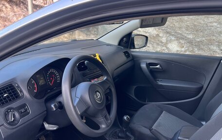 Volkswagen Polo VI (EU Market), 2015 год, 700 000 рублей, 7 фотография