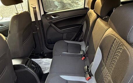 Skoda Yeti I рестайлинг, 2017 год, 1 200 000 рублей, 15 фотография