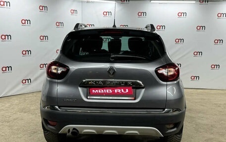 Renault Kaptur I рестайлинг, 2018 год, 899 000 рублей, 5 фотография