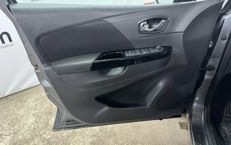 Renault Kaptur I рестайлинг, 2018 год, 899 000 рублей, 18 фотография