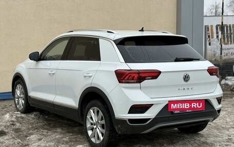 Volkswagen T-Roc I, 2020 год, 2 500 000 рублей, 5 фотография