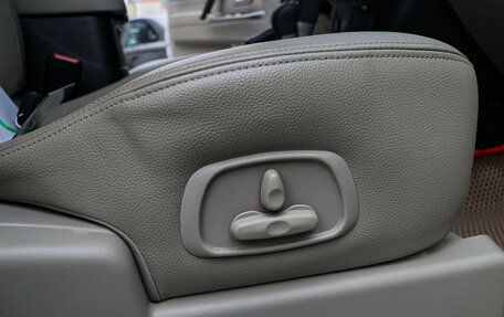 Mitsubishi Pajero IV, 2019 год, 3 680 000 рублей, 20 фотография