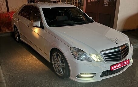 Mercedes-Benz E-Класс, 2012 год, 1 520 000 рублей, 2 фотография