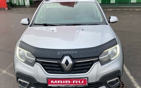 Renault Sandero II рестайлинг, 2020 год, 1 050 000 рублей, 1 фотография