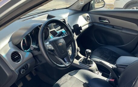 Chevrolet Cruze II, 2009 год, 450 000 рублей, 7 фотография