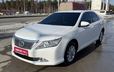 Toyota Camry, 2013 год, 1 350 000 рублей, 1 фотография