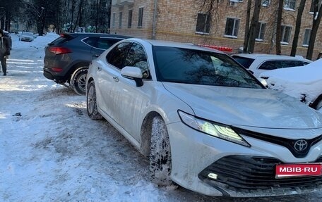 Toyota Camry, 2020 год, 2 380 000 рублей, 1 фотография