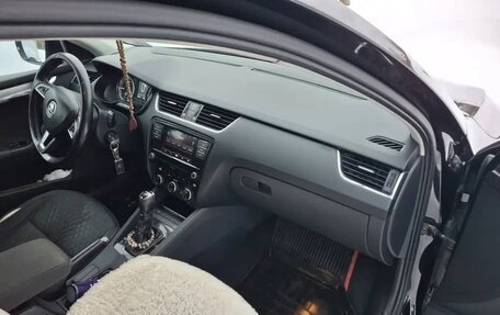 Skoda Octavia, 2017 год, 1 580 000 рублей, 6 фотография