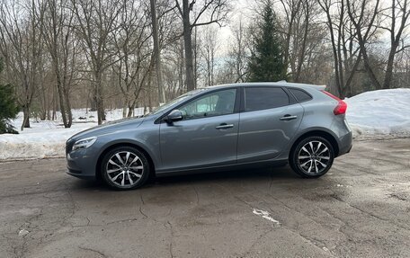 Volvo V40 II рестайлинг, 2018 год, 2 020 000 рублей, 2 фотография