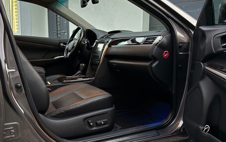 Toyota Camry, 2016 год, 2 050 000 рублей, 3 фотография