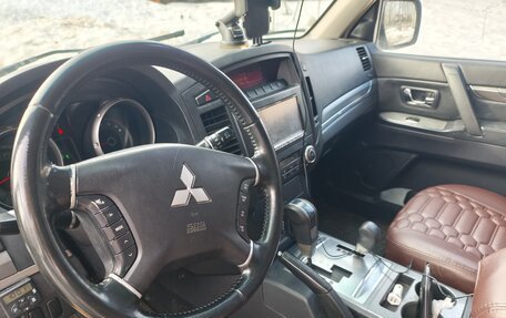 Mitsubishi Pajero IV, 2007 год, 1 600 000 рублей, 17 фотография