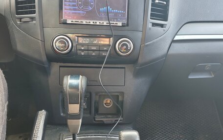 Mitsubishi Pajero IV, 2007 год, 1 600 000 рублей, 22 фотография