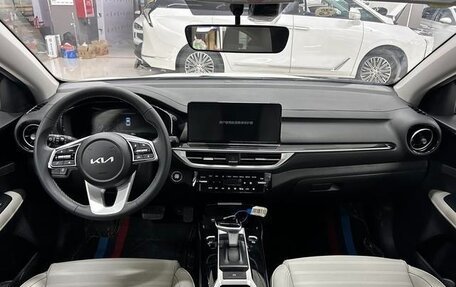 KIA K3, 2022 год, 1 220 000 рублей, 7 фотография