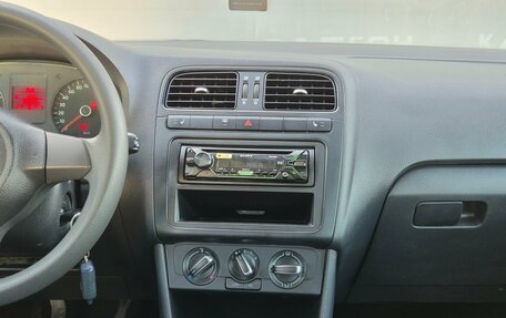 Volkswagen Polo VI (EU Market), 2012 год, 715 000 рублей, 10 фотография