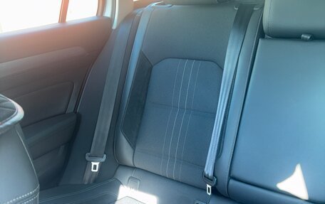 Volkswagen Passat B8 рестайлинг, 2018 год, 2 950 000 рублей, 15 фотография