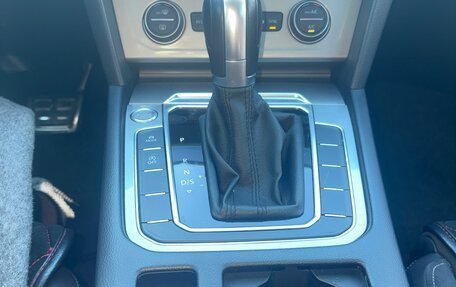 Volkswagen Passat B8 рестайлинг, 2018 год, 2 950 000 рублей, 11 фотография