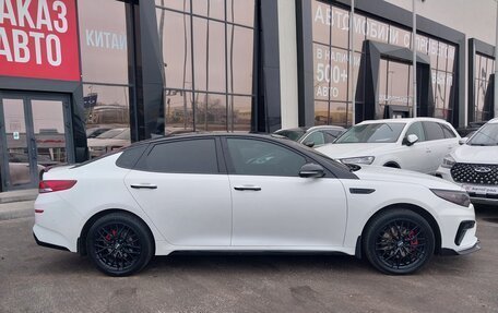 KIA Optima IV, 2018 год, 2 060 000 рублей, 7 фотография