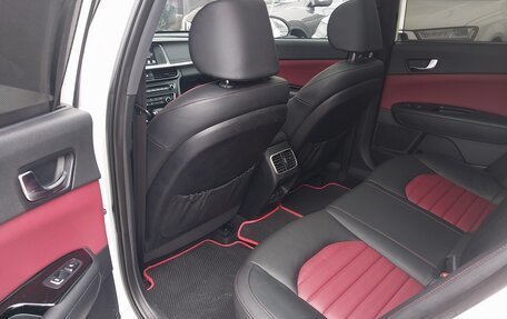 KIA Optima IV, 2018 год, 2 060 000 рублей, 22 фотография