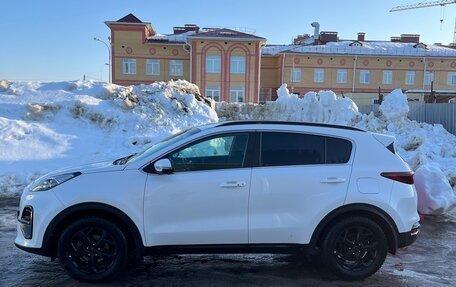 KIA Sportage IV рестайлинг, 2021 год, 2 400 000 рублей, 2 фотография