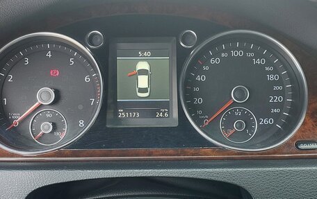 Volkswagen Passat B7, 2012 год, 1 300 000 рублей, 2 фотография