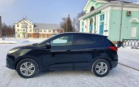 Hyundai ix35 I рестайлинг, 2012 год, 1 070 000 рублей, 2 фотография