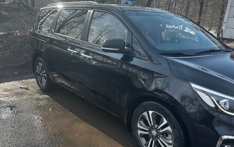 KIA Carnival III, 2020 год, 3 050 000 рублей, 3 фотография