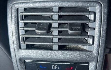 Volkswagen Golf VIII, 2022 год, 1 773 700 рублей, 6 фотография