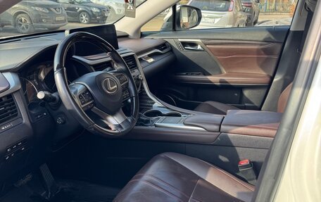 Lexus RX IV рестайлинг, 2019 год, 6 100 000 рублей, 9 фотография