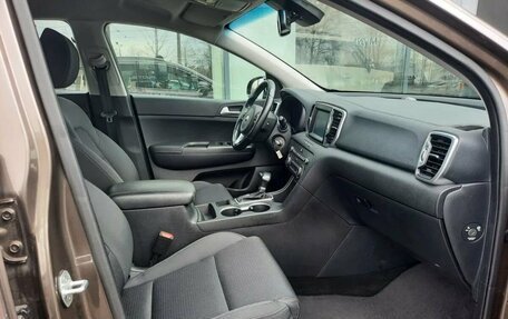 KIA Sportage IV рестайлинг, 2017 год, 1 858 000 рублей, 12 фотография