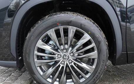 Toyota Highlander, 2025 год, 5 550 000 рублей, 7 фотография