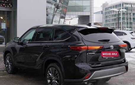 Toyota Highlander, 2025 год, 5 550 000 рублей, 6 фотография