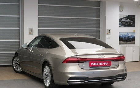 Audi A7, 2018 год, 4 800 000 рублей, 4 фотография