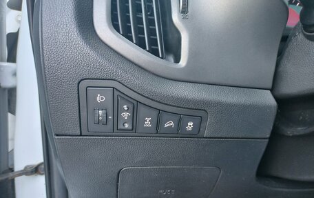 KIA Sportage III, 2011 год, 1 250 000 рублей, 23 фотография