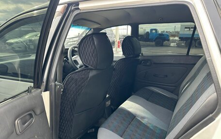 Toyota Corolla, 2001 год, 349 999 рублей, 17 фотография