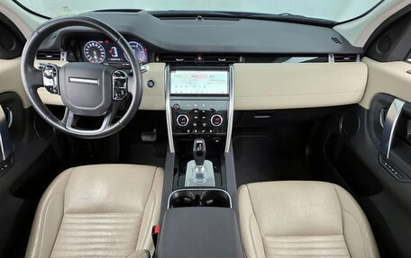 Land Rover Discovery Sport I рестайлинг, 2021 год, 2 100 000 рублей, 5 фотография