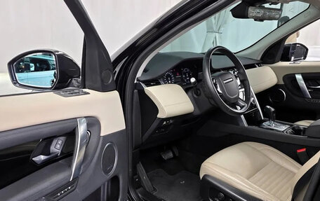 Land Rover Discovery Sport I рестайлинг, 2021 год, 2 100 000 рублей, 4 фотография