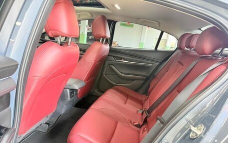 Mazda 3, 2022 год, 1 615 000 рублей, 15 фотография