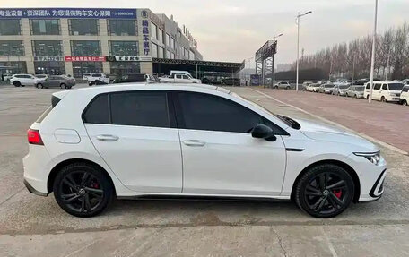 Volkswagen Golf VIII, 2022 год, 1 880 000 рублей, 5 фотография