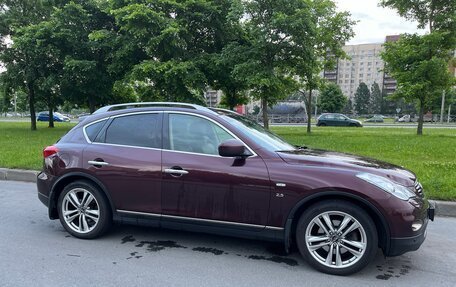 Infiniti QX50 I рестайлинг, 2014 год, 1 625 000 рублей, 15 фотография