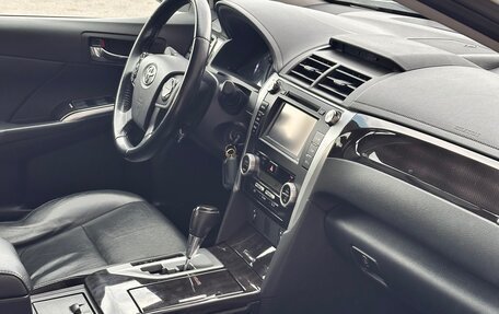 Toyota Camry, 2014 год, 1 570 000 рублей, 12 фотография